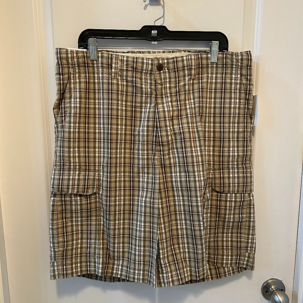 Nautica Clipper Green Tan Plaid Shorts Men's Size 34 Flat Front Relaxed Fit
